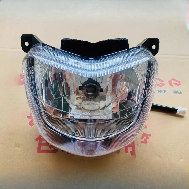 

Motorcycle Headlight Assembly For Suzuki Haojue HJ125-7A-7D-7E Front Lighting Headlamps Maintenance Replacement Parts