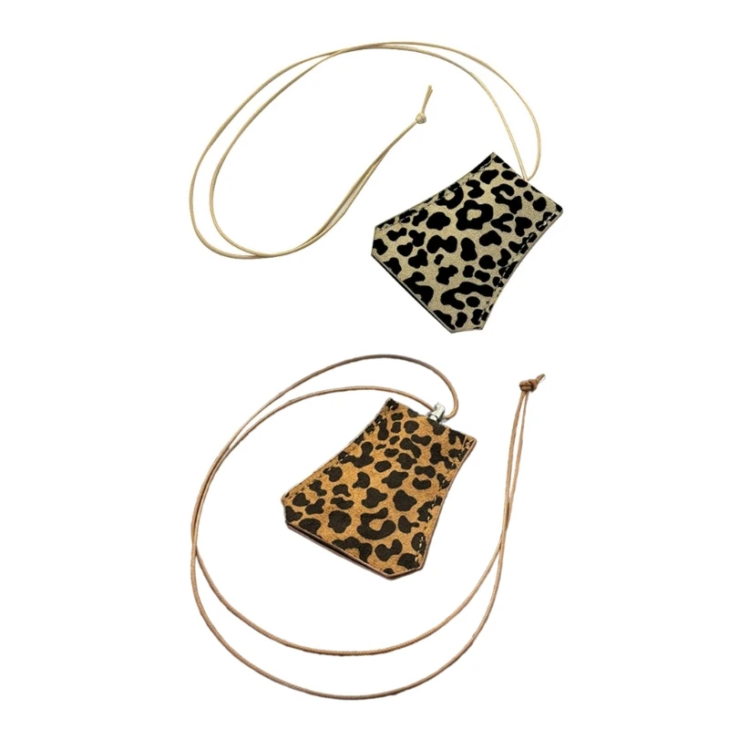 Fashionable Long Leopard Print Necklace with Convenient Magnetic Fastening for Everyday Wear or Special Occasions Dropship