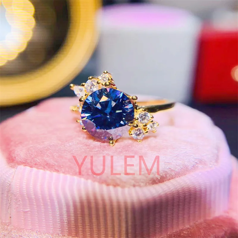 

YULEM 925 Sterling Silver 2 Ct Round Perfect Cut Passed Diamond Test Blue Moissanite 4 Prongs Ring Female Luxury Jewelry