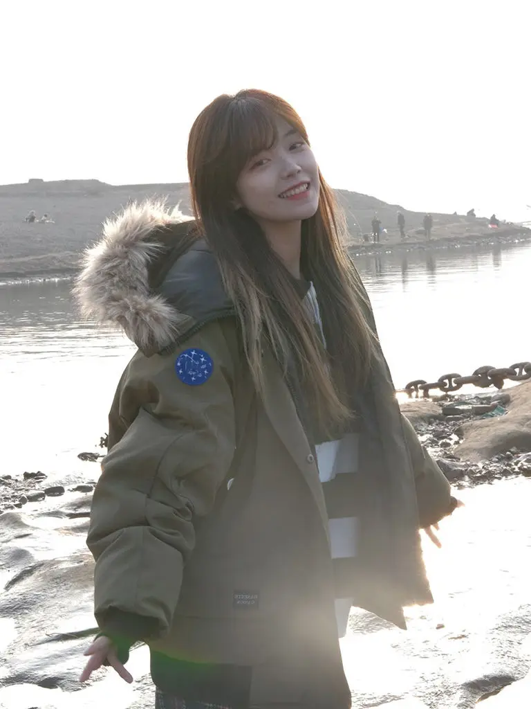 

Женская осенняя парка без капюшона, регулируемая, на пуговицах, с хлопковым утеплителем, на молнии, комфортная, средней длины, асимметричная, хит продаж