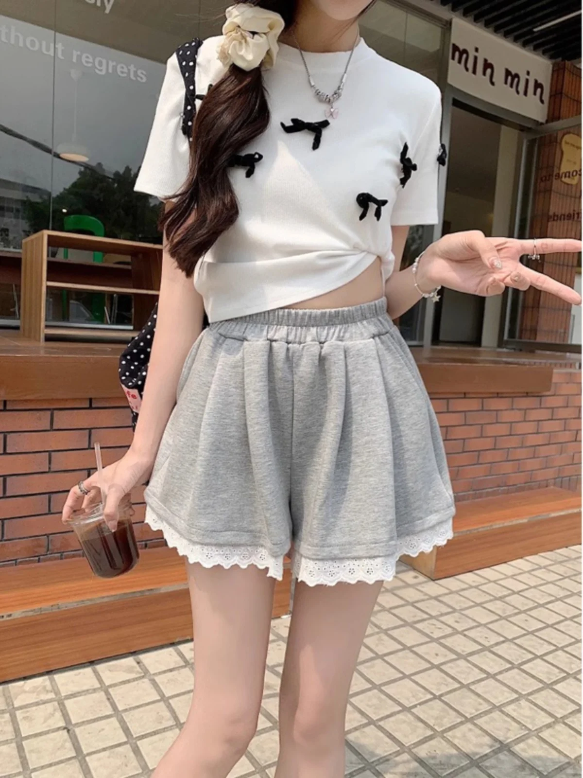 

Trendy High Waist Wide Leg Short Pants Women's Summer Loose Casual Beach Hot Pants Outerwear Sporty Lace Trim Korean Style