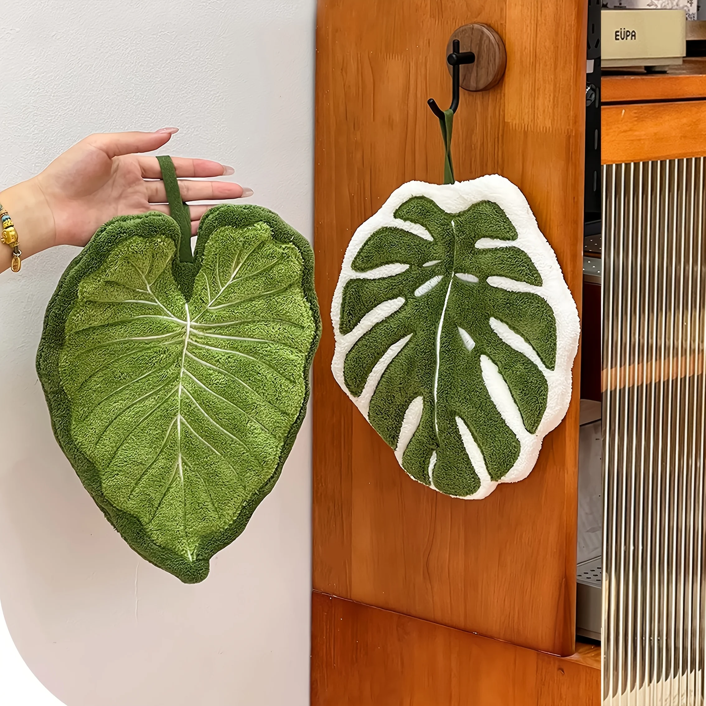 Leaf-Shaped Finger Towels with Hanging Loop Absorbent Microfiber Bath Kitchen Towels Suitable for Bathroom Handkerchief Towels