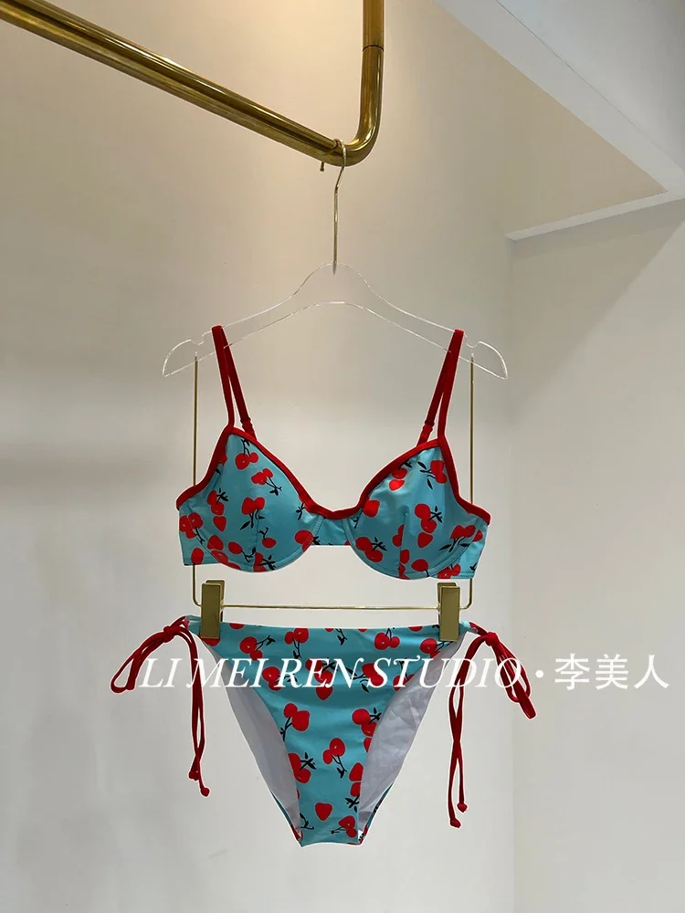 New Sexy hot girl printed bikini swimsuit women's steel holder gathered
