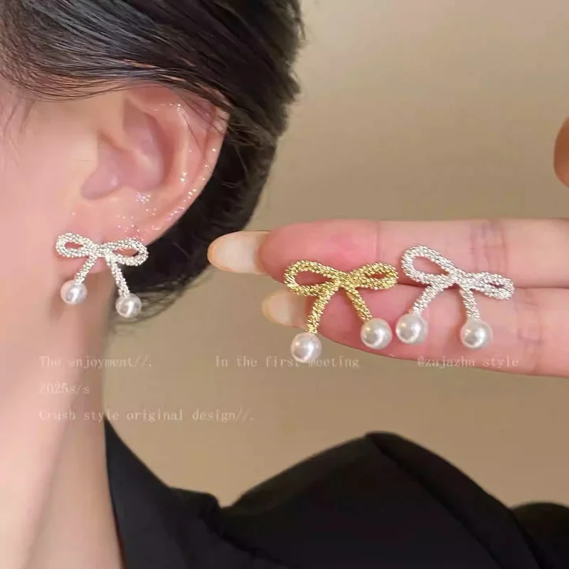 Imitation Pearls Bow Earrings Bows Shape Dangle Ear Rings Bowknot Pendant Eardrop Versatile Accessory for Daily Wear