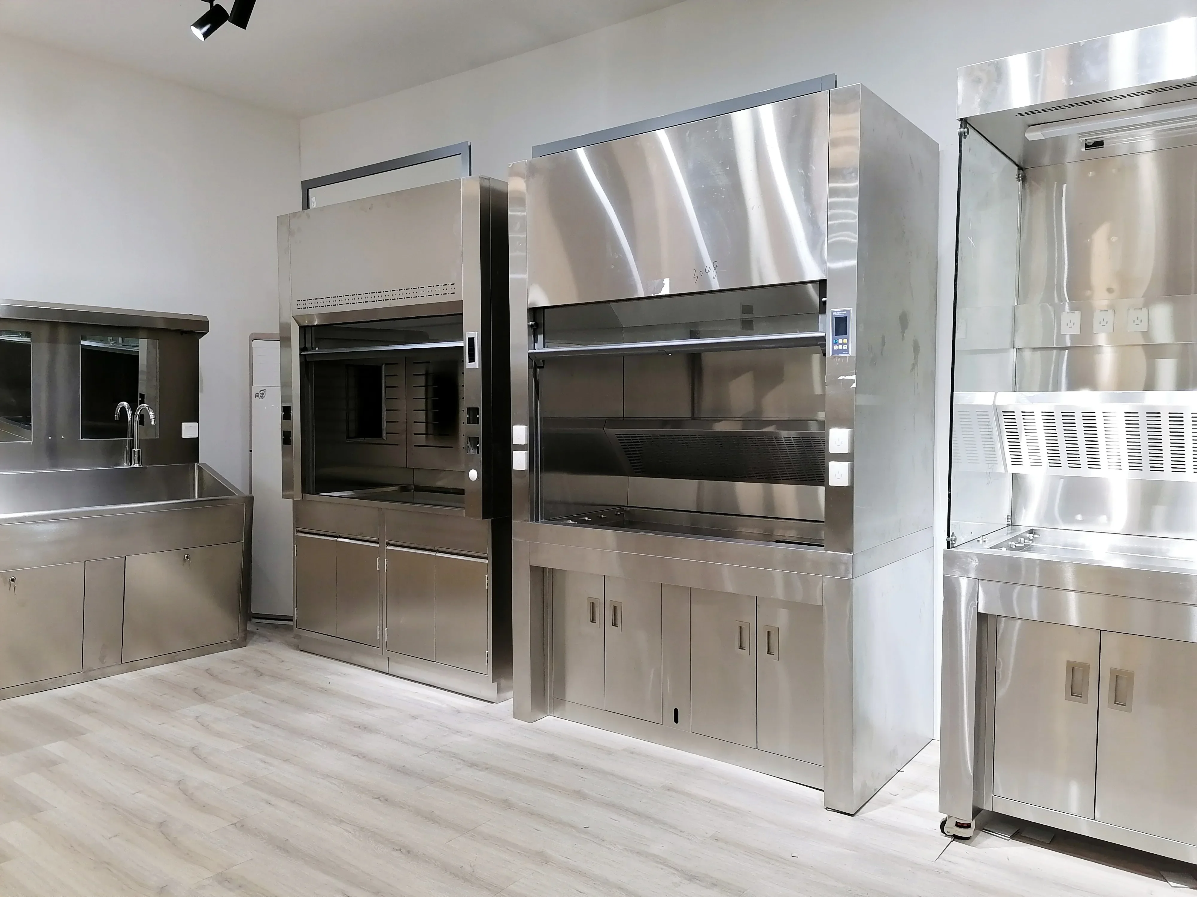 High Quality Stainless Steel 304 Fumehood Laboratory Hoods Extraction Cupboards for Chemical Use