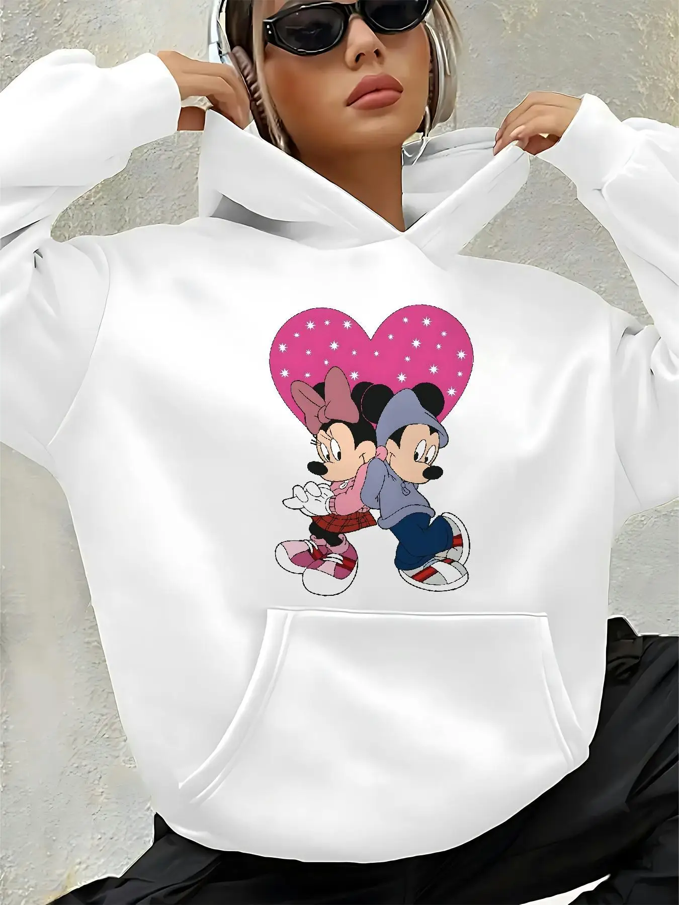 سترة ديزني النسائية ذات القلنسوة السوداء مع نمط ميني ودونالد داك - سترة بقلنسوة عصرية للخريف/الشتاء بجيب أمامي #2