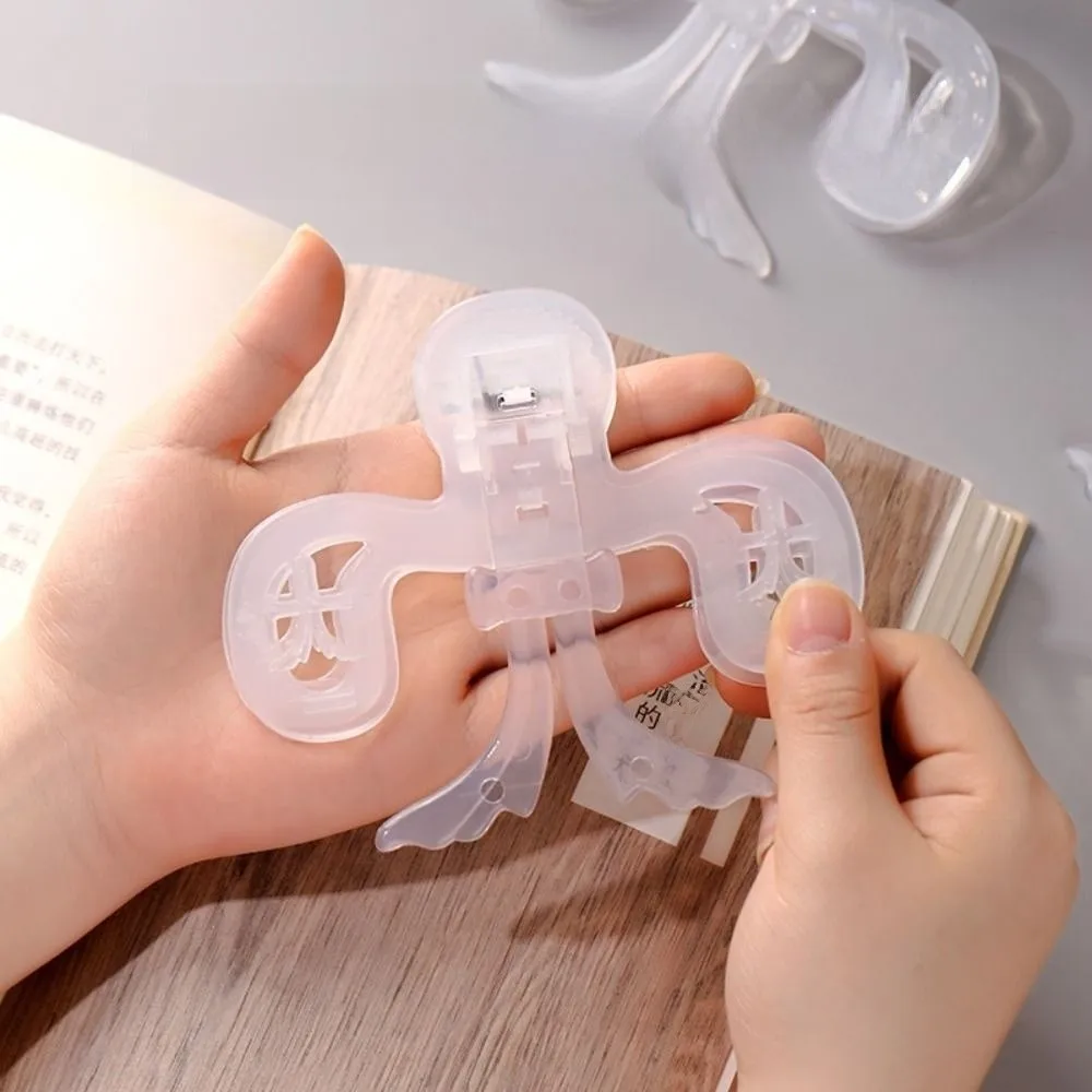 Easy To Read Reading Bookmark Holder 12° Plastic Transparent Book Holder Anti-slip Desktop Reading Stand