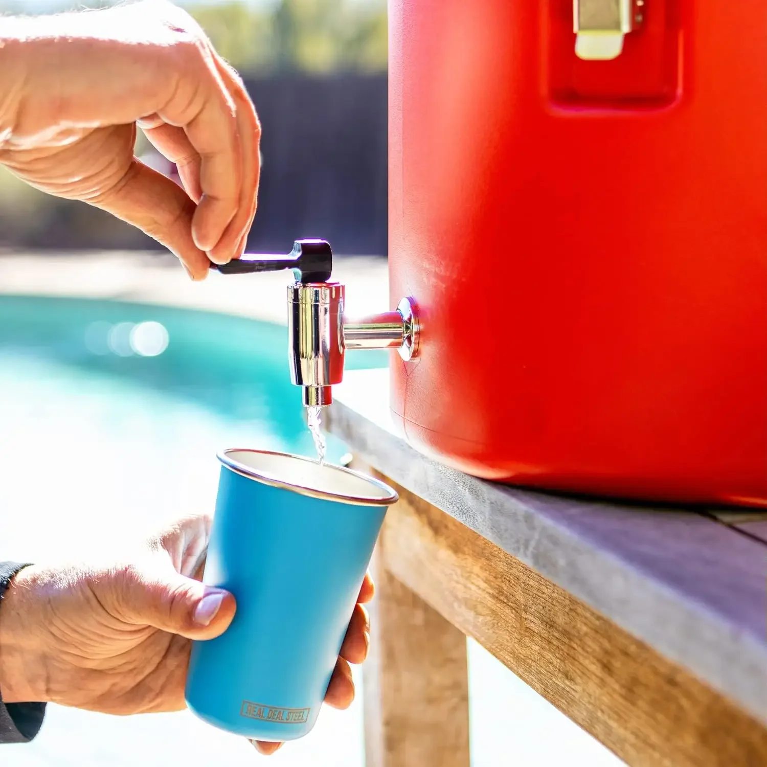 5 Gallon Insulated Beverage Cooler: 5 Gallon Water Dispenser - water dispenser with Stainless Steel Interior and Spout/Spigot
