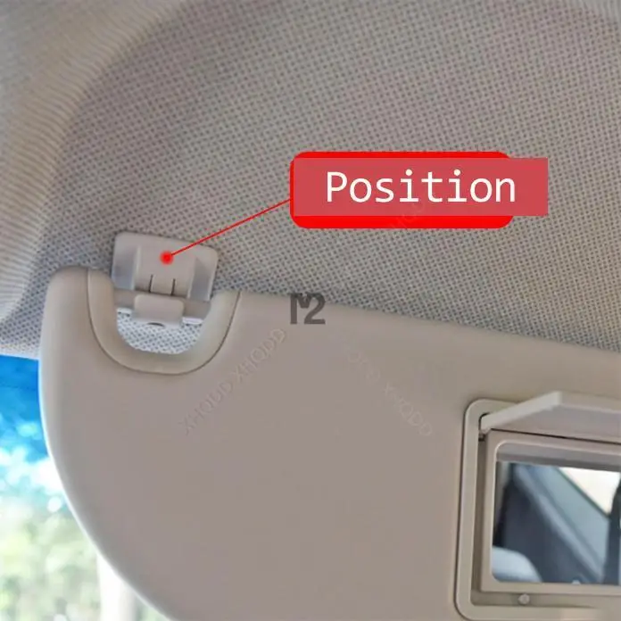 

1pcs RETAINER-SUNVISOR For JAC J2 Inner Sun Visor Hook Clip Bracket Hanger Buckle 5702306U8050