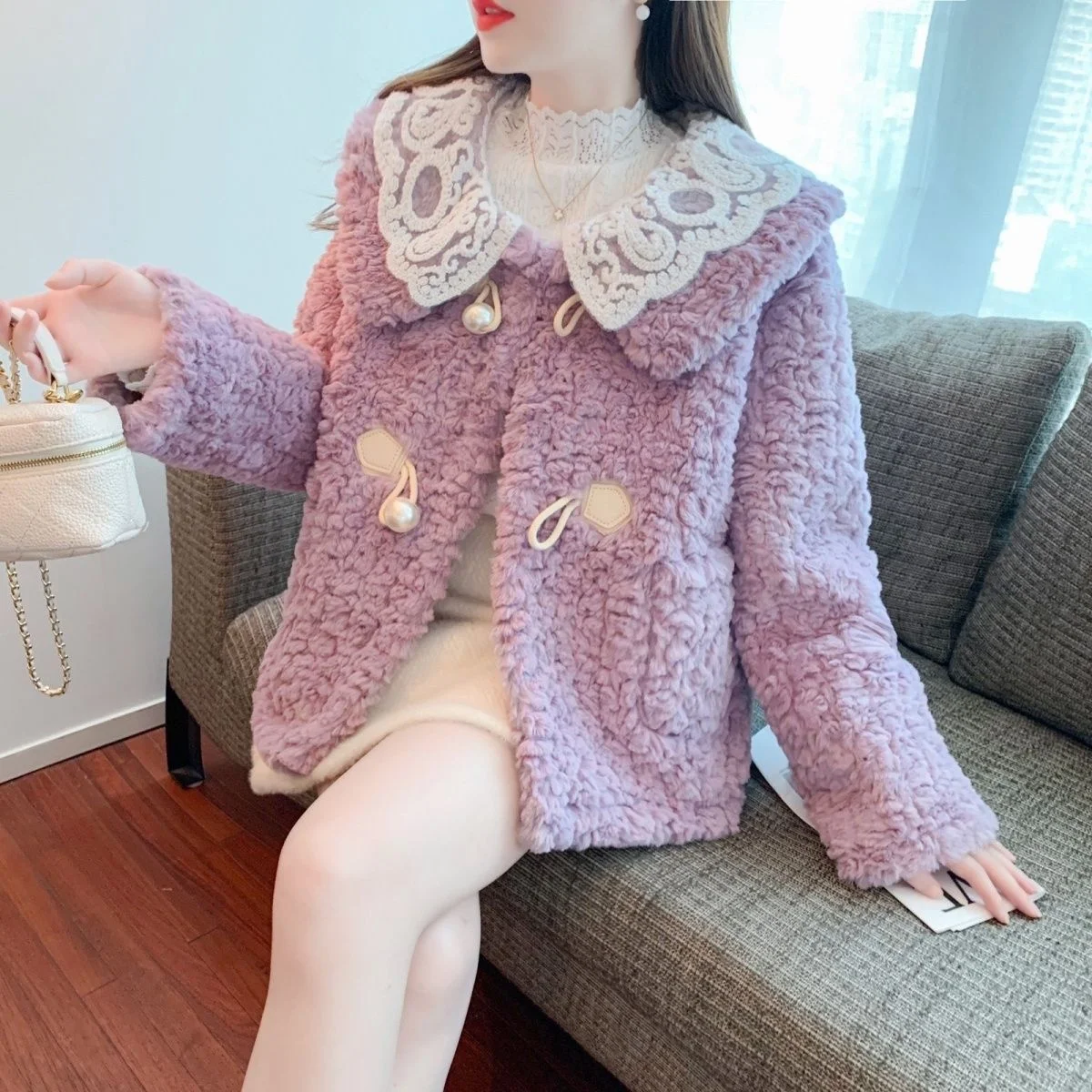 Short Loose Female Coat 2023 Autumn Winter New Thickened Warm Fur One Piece Imitation Lamb Wool Women Jacket