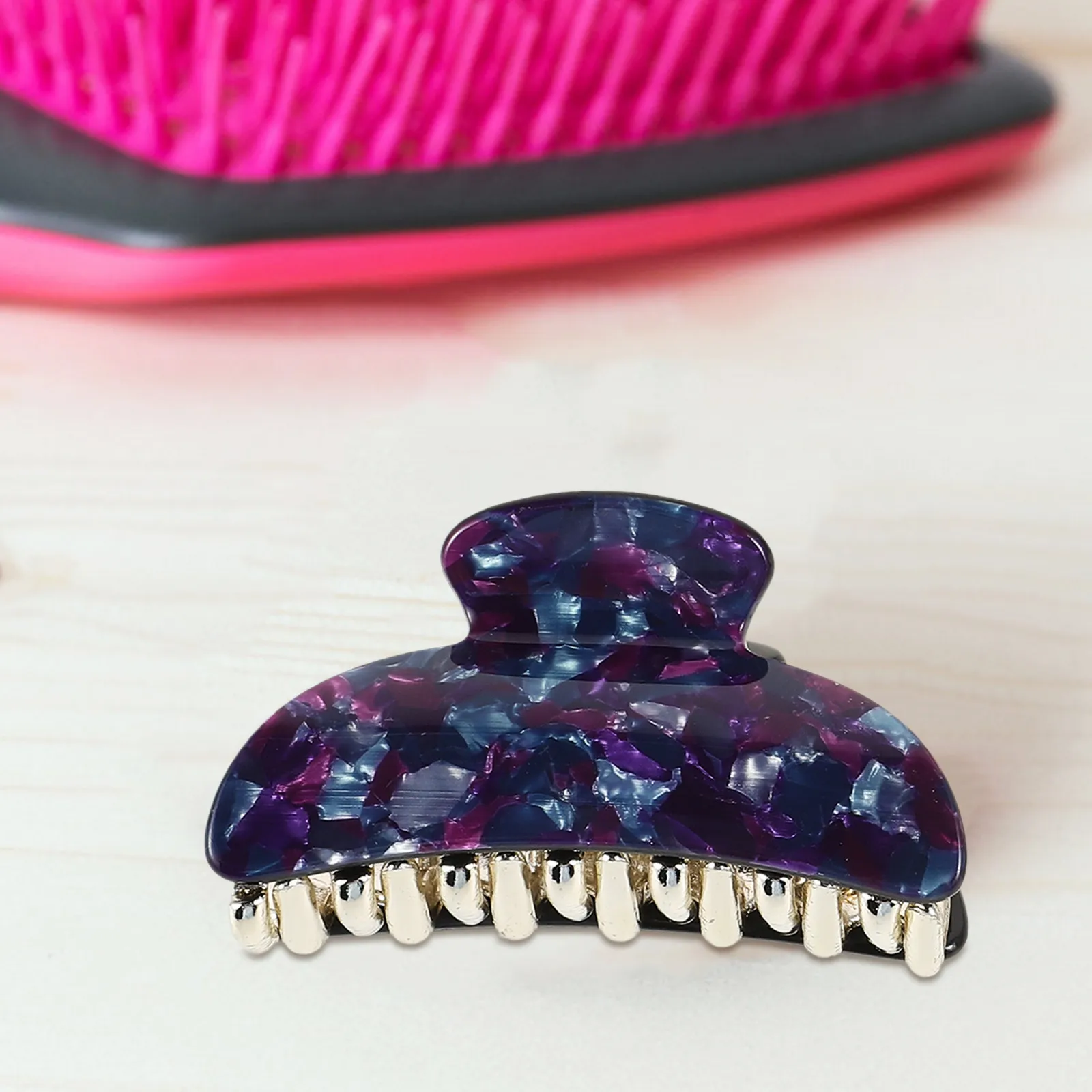 Large Acrylic Hair Claw Clips 4 Pack for Women Girls Nonslip Hair Styling Shower Bath Mixed Colors Accessories