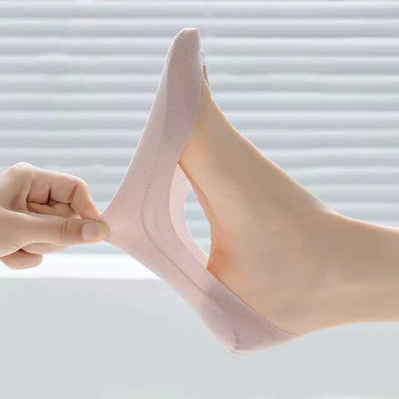 5 أزواج من الجوارب غير المرئية غير القابلة للانزلاق، جوارب قارب من الحرير الجليدي بدون خياطة، جوارب صيفية رقيقة متينة غير رسمية قابلة للتنفس منخفضة القطع للنساء #4