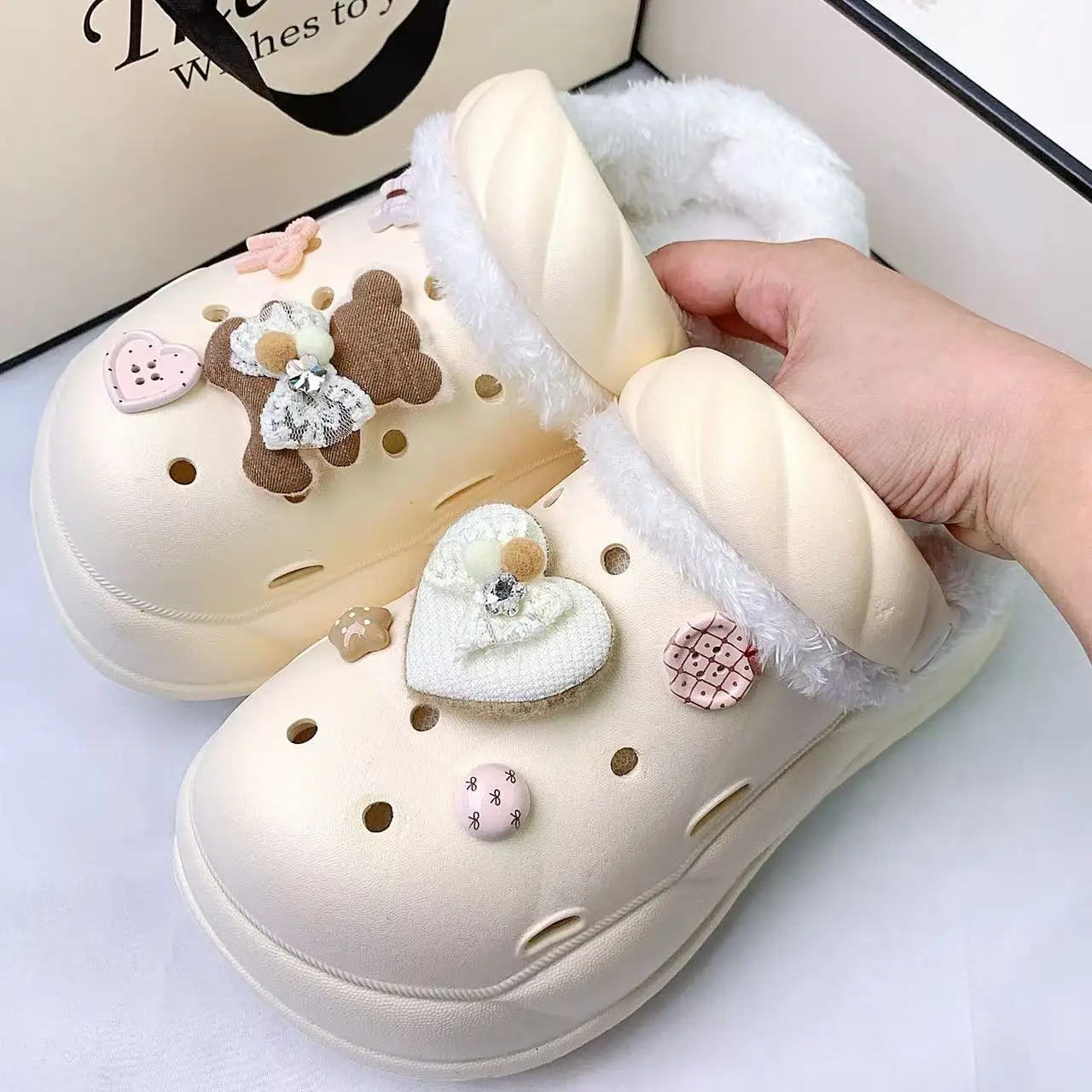 Exquisite and Fashionable Autumn and Winter Furry Slippers for Women, Plush Clogs with Bear and Heart Design, Thick-Soled, Non-Slip, Elevated, Soft and Comfortable view 5
