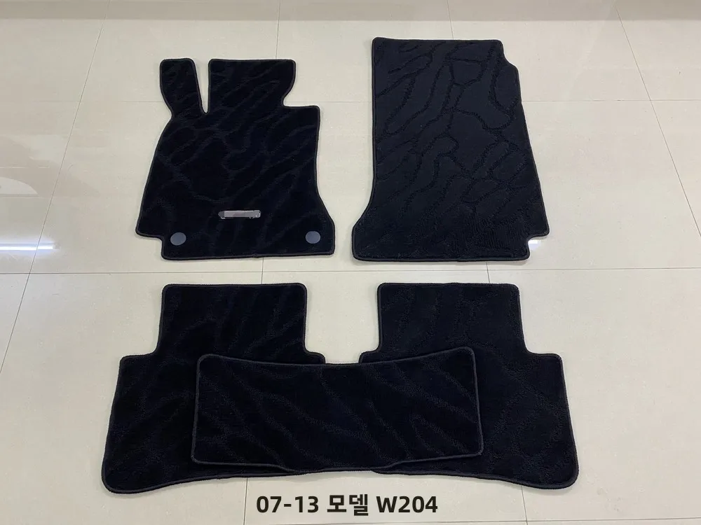 

Carpet Sle Pedal Mats for Mercedes C Class W203 W204 W205 C200 C260 C300L Five Special PP Velvet Surface Other Pattern