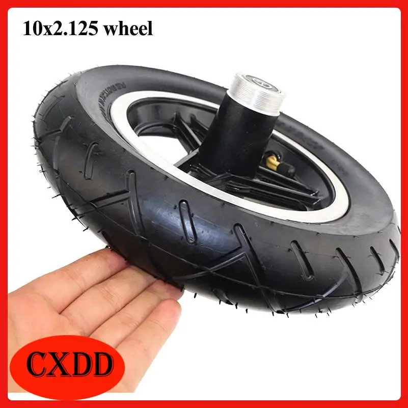 

Запасная шина 10x2.125 с резьбовым креплением, совместимая со стандартными 10-дюймовыми колесами для самокатов.