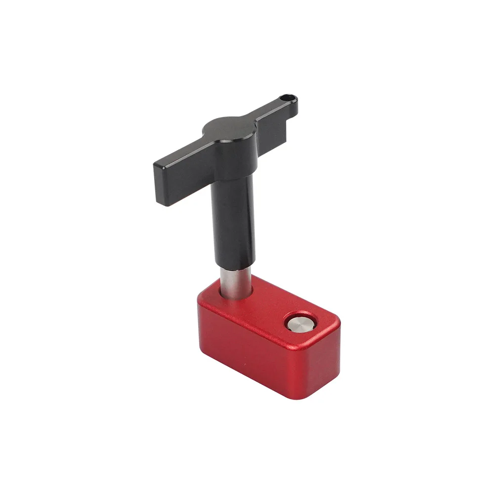 Rotes OBD2-Port-Diebstahlschutzwerkzeug, OBD-Port-Schutz für Autos/SUVs/LKWs, OBD2-Schloss-Diebstahlschutz – Detail 4