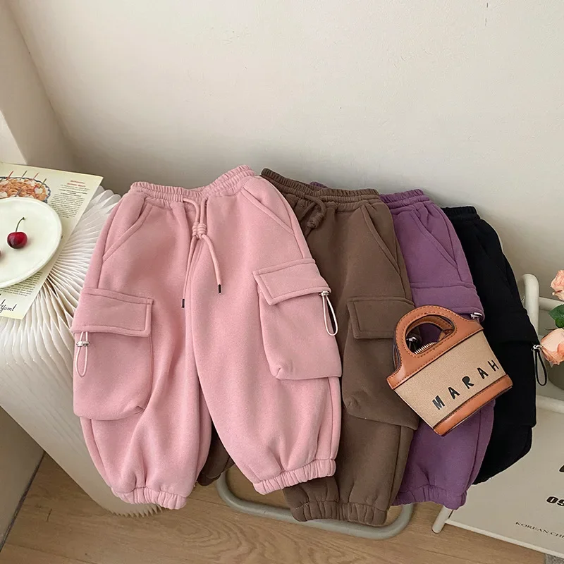 Girls Velvet Pants Autumn Styles Wearing Outside Children One Piece Velvet Casual Sweatpants Baby Thick and Warm Work Pants