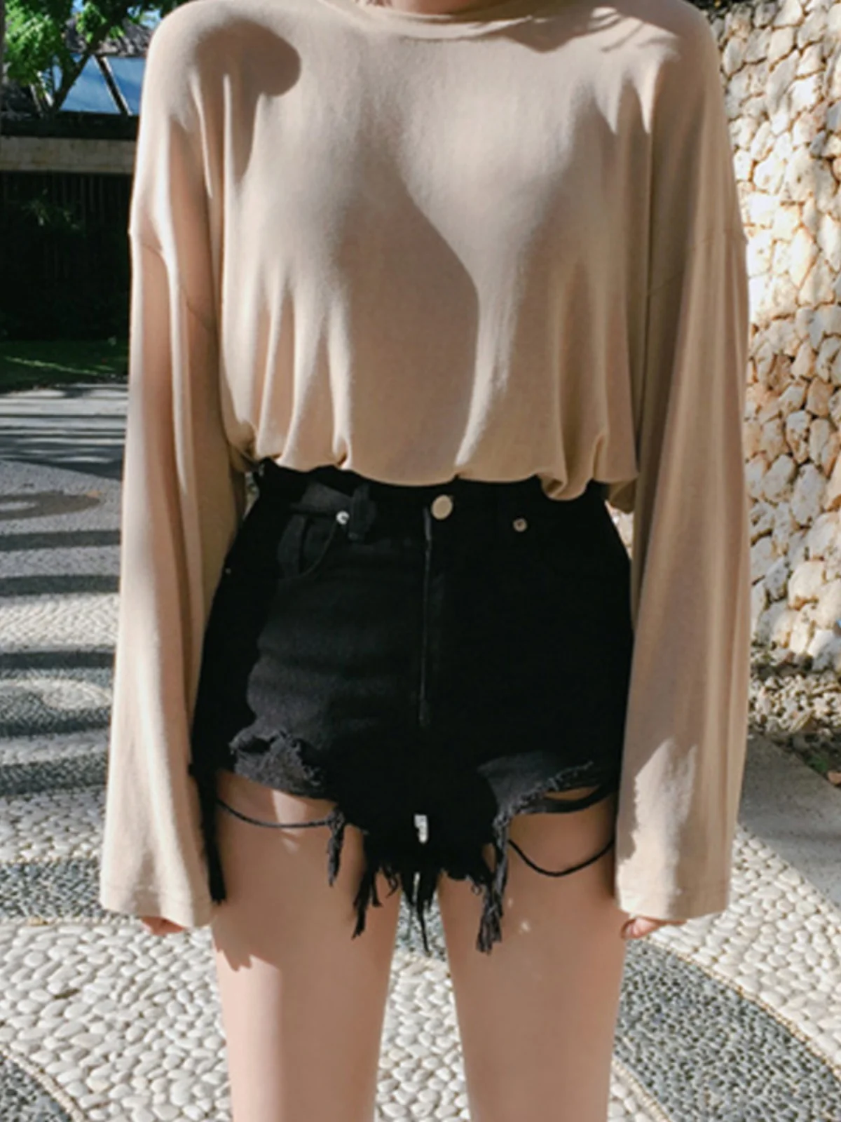 High Waist Loose Fit Black Denim Shorts Women Summer Slimming Student Fashion Trendy Wide Leg Hole Hot Pants Korean Style