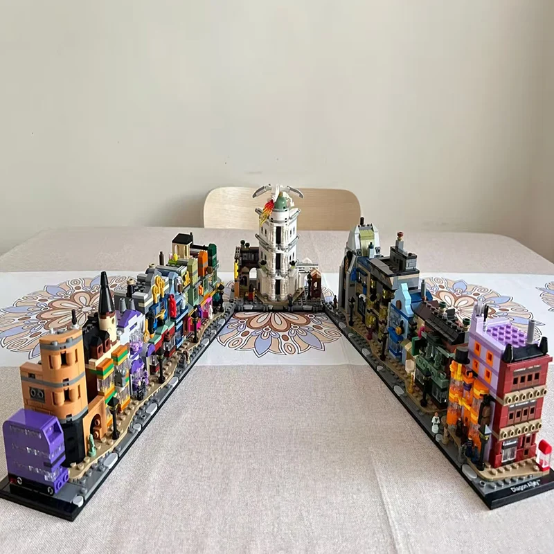 

Qing Wang New style alley corner shop building blocks street view construction field creative brick toys children adult holiday