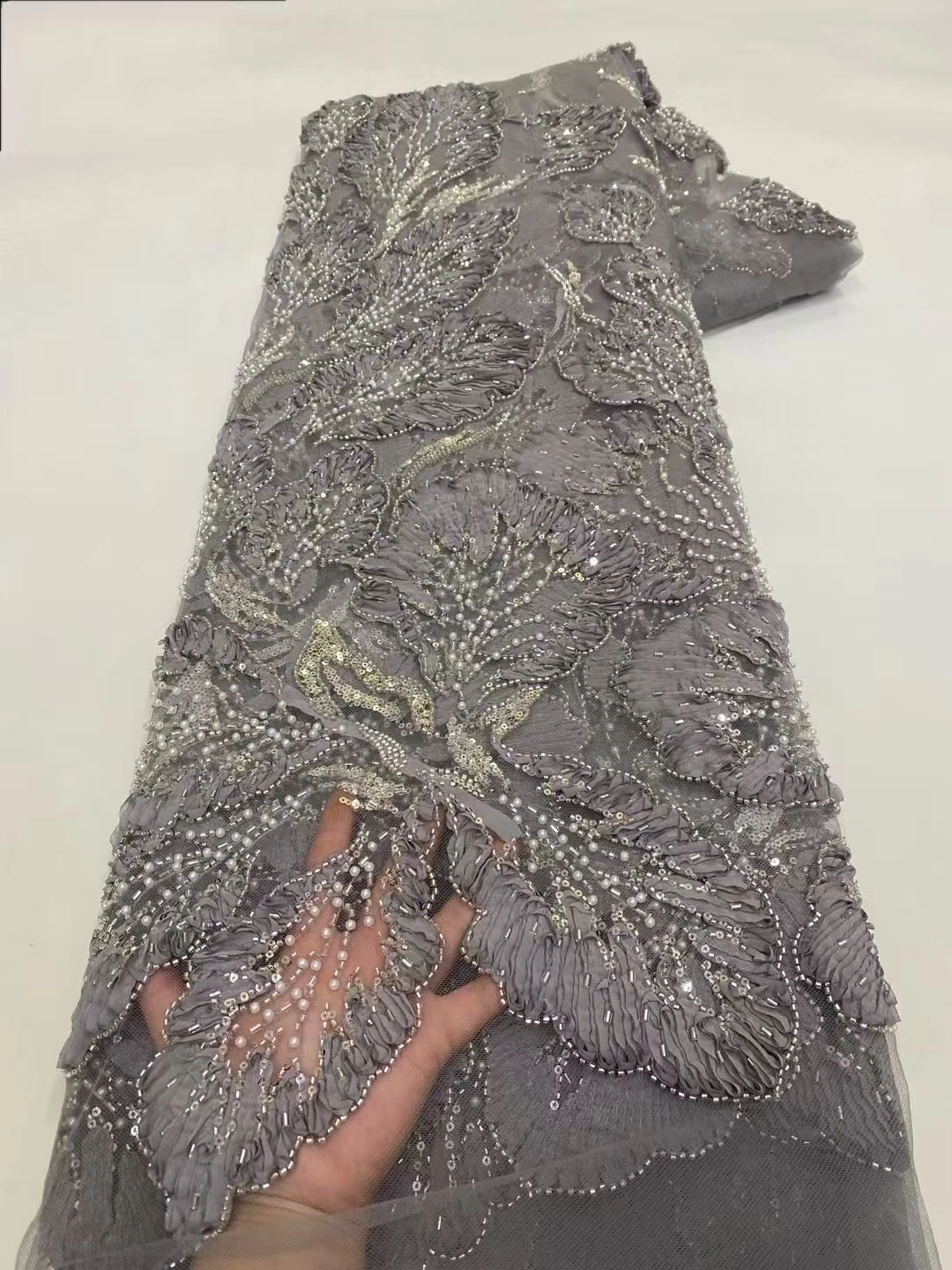 

Latest Heavy Beads African Nigeria Lace Fabric 2025 High Quality Beaded Sequinls French Lace Fabric For Women Dress Sew KXX25116