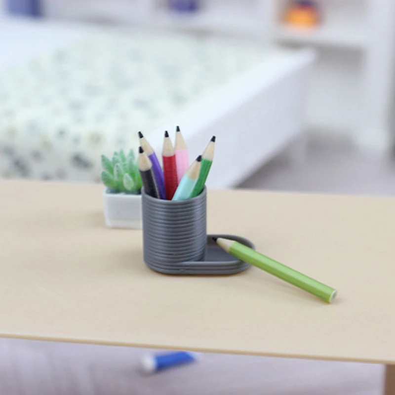 1 Juego de soporte para bolígrafos en miniatura para casa de muñecas, 1:12, + 6 lápices de colores, decoración para el hogar de las muñecas, juego de simulación, juguetes de papelería para casa de muñecas