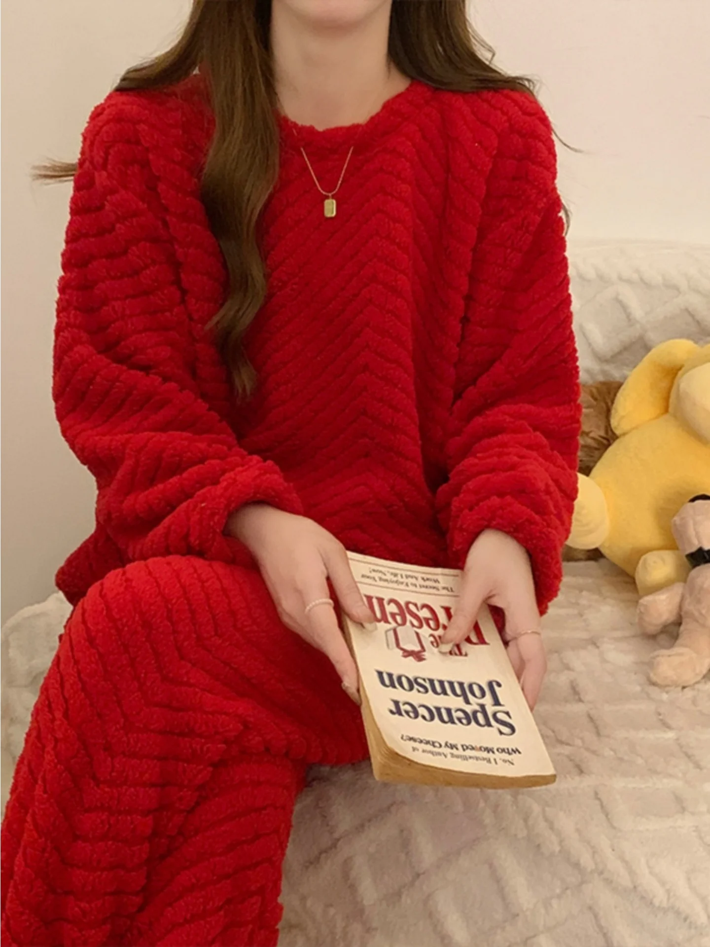 ensemble-de-pyjama-femme-thiened-coral-fce-couleur-rouge-tissu-velours-blo-longue-chemise-de-nuit-ronde-ne-avec-pantalon-pour-autu