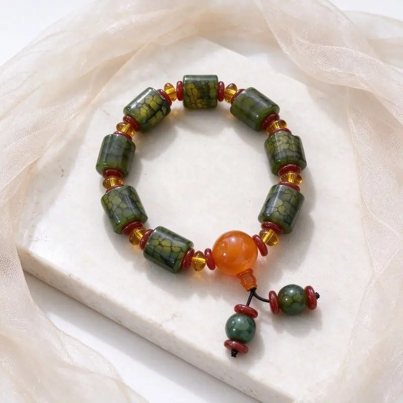 Exquisite High-ice Agate Bracelet Handheld, Suitable for Both Men and Women, Daily Jewelry Niche