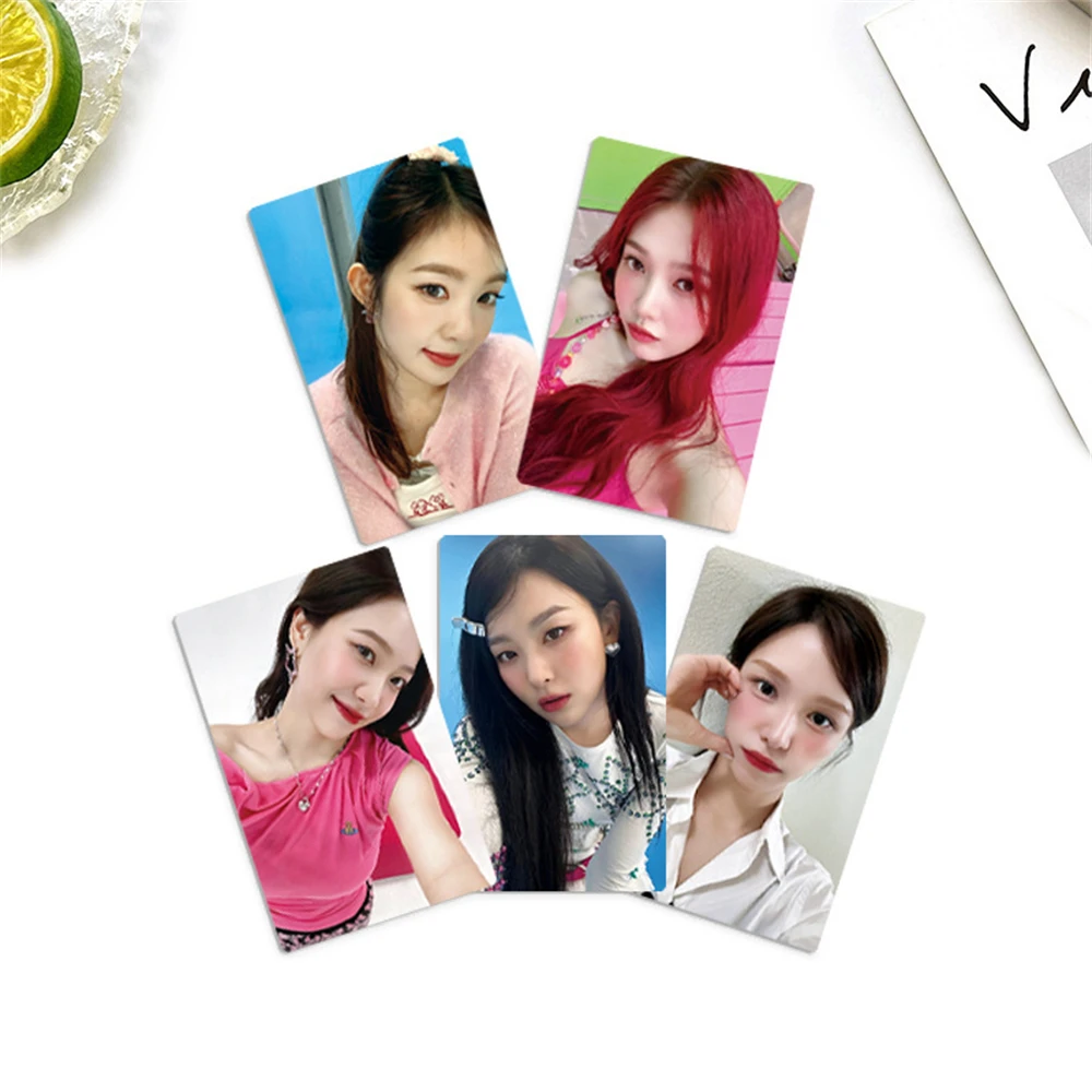5Pcs/Set KPOP RedVelvt 2025 SMTOWN Photocards Irene WENDY Joy Yeri SeulGi Member Postcard Double-Sided Lomo Cards Fans Collect