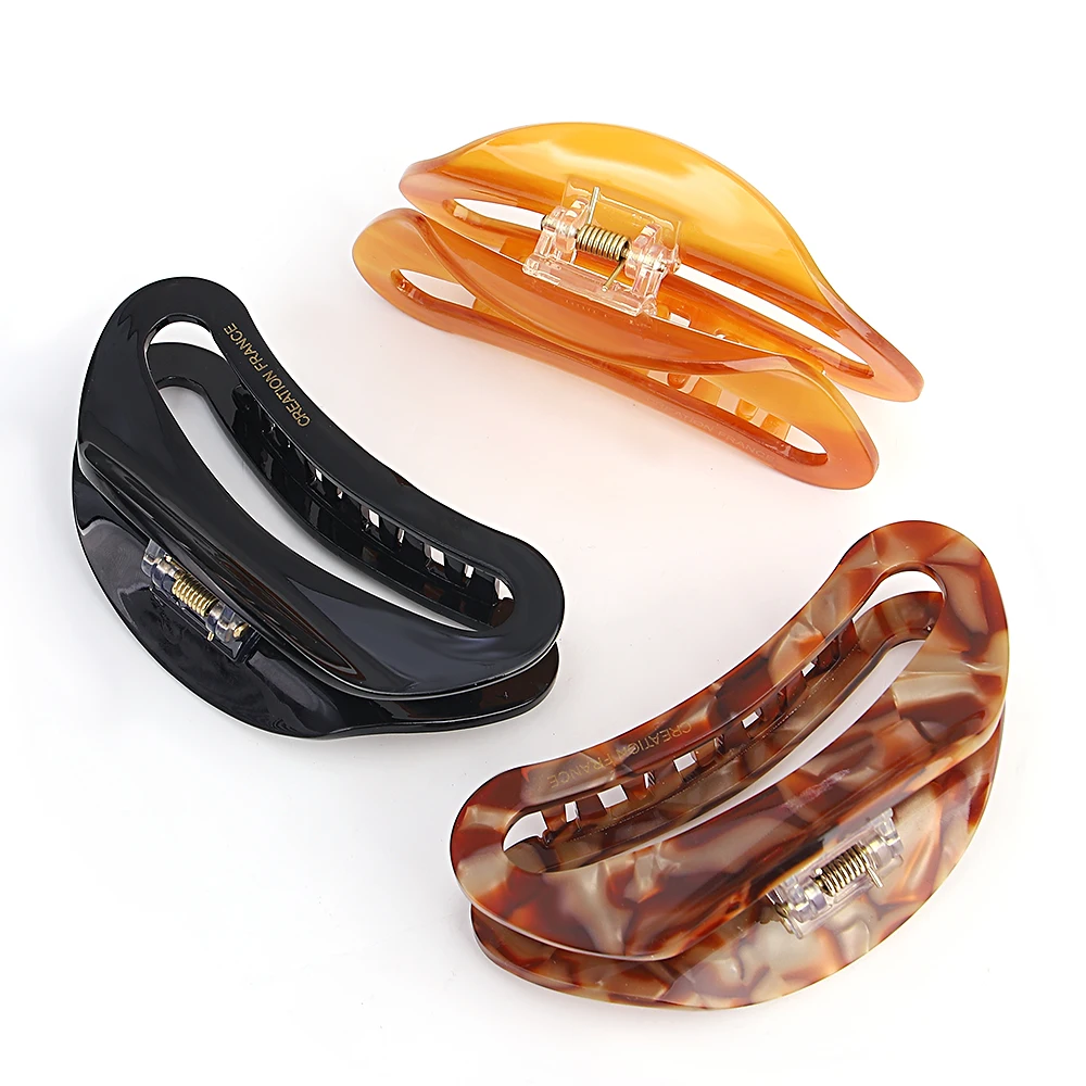 

Oversize Acetate Hollow Geometric Ponytail Shark Hair Claw Clip For Women Fashion Barrettes Hairpin Hair Accessories Tool 2024