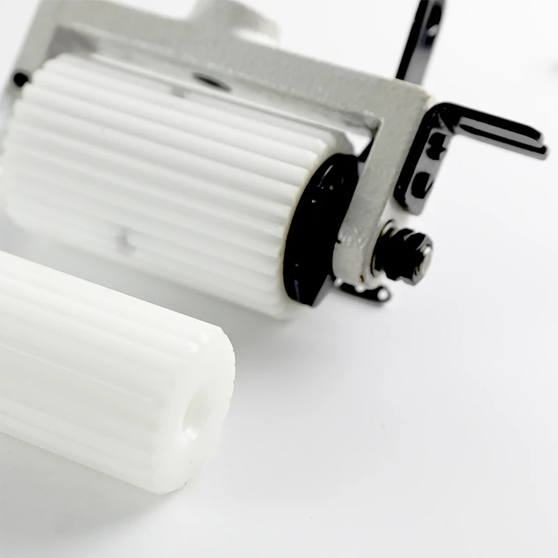 

Sewing machine puller Morimoto/Kansai 1412P Multi-Needle Feed Dragger Wheel | OEM Quality Dragging Assembly