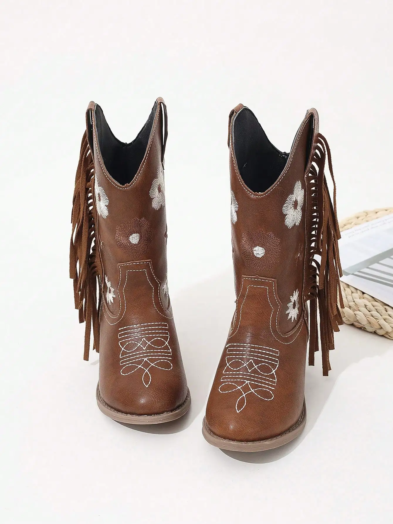 

Brown Tassel Embroidered Random Asymmetrical Flower Thick Heel Fashionable and Comfortable Round Toe Elegant and Cute Preppy Versatile Vacation Knight Boots for Girls and Kidsren