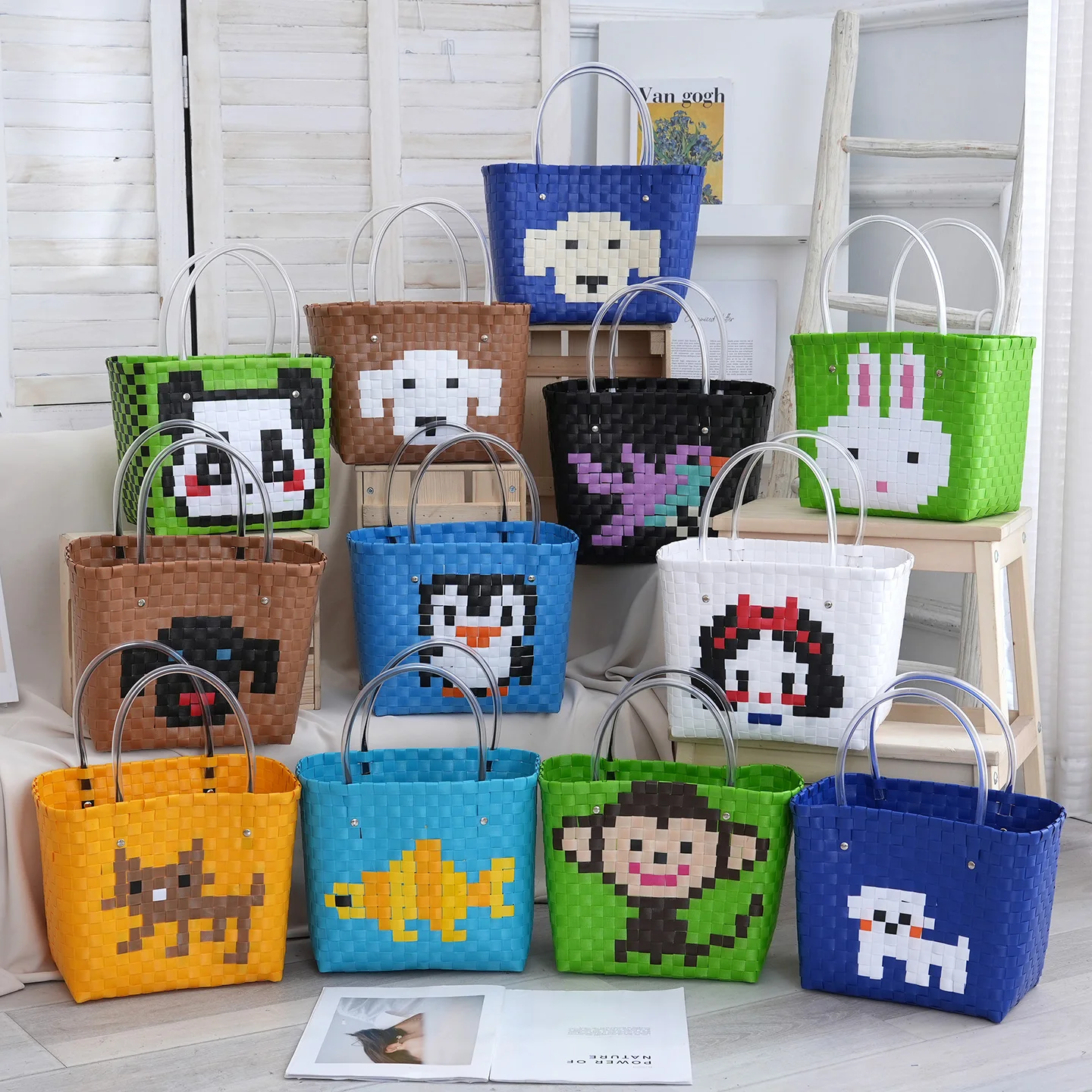 漫画動物織りバッグ 若々しい女の子スタイル ハンドヘルドバスケット ビーチバケーション レディース財布 ショッピングバッグ 男女兼用