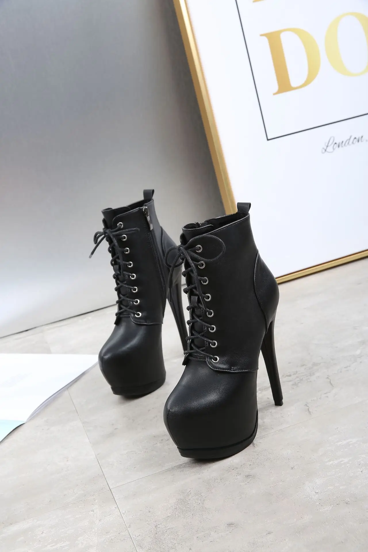 Women Autumn Ankle Boots Sexy High Heels Platform Boots Round Toe Leather Booties Black Shoes Ladies Party Shoes New 2022