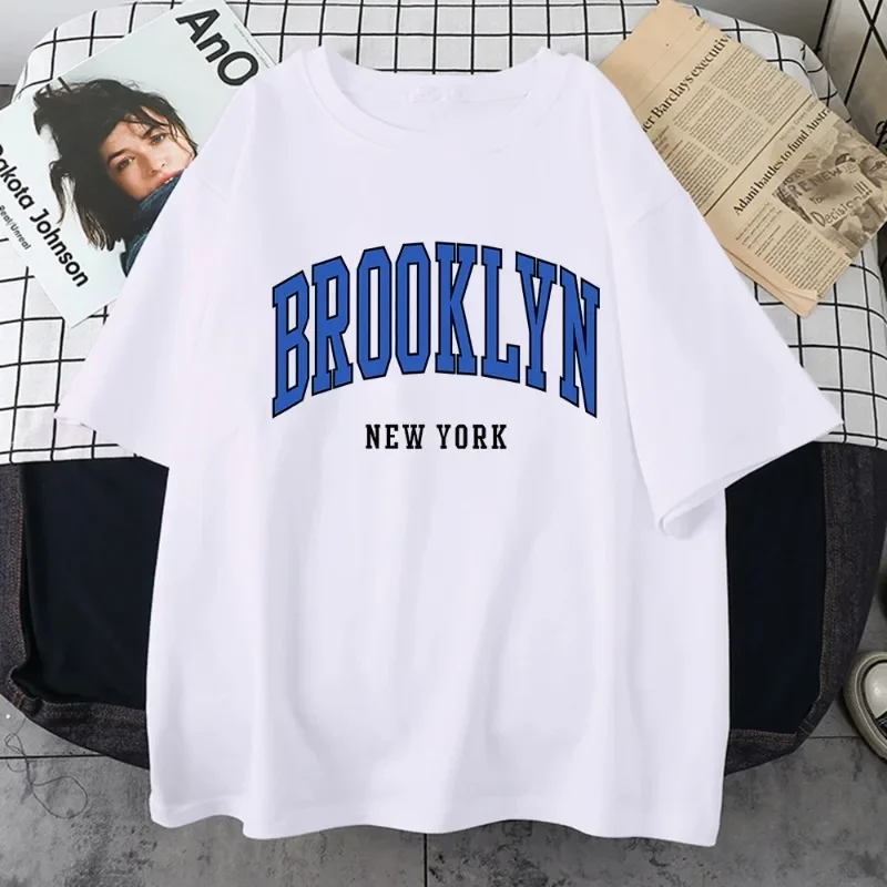 

Женская футболка Brooklyn New York Blue Design в уличном стиле хип-хоп, мягкая спортивная одежда, свободная футболка больших размеров, эстетичная одежда