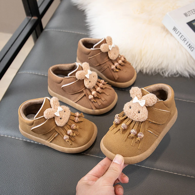 

Детские туфли на плоской подошве с милой кисточкой, туфли принцессы для девочек, милый кролик, зима 2024, новая детская повседневная обувь, замшевая теплая мягкая подошва