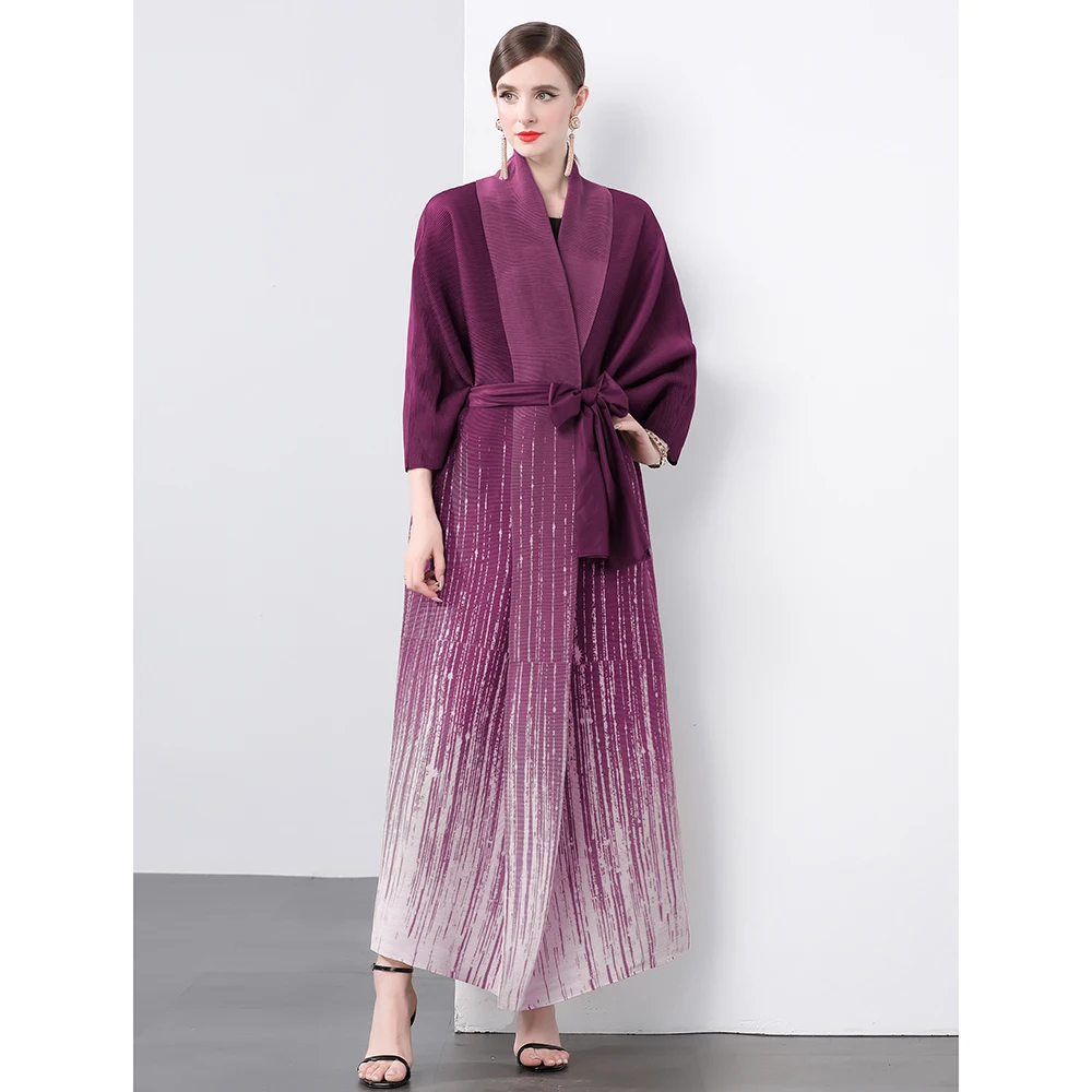 2024 Autumn Pleated Gradient Batwing Sleeve Loose Trench Coat New Miyake Elegant Women V Neck Lace Up Printed Loose Long Outwear