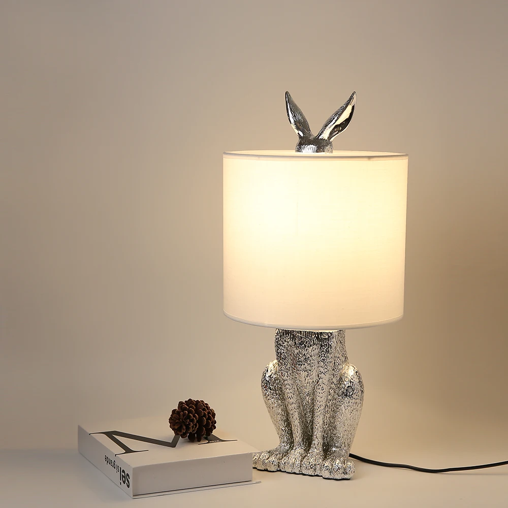 Modern Resin Masked Rabbit Table Lamps Retro Lndustrial Decor Desk Lights Luminaire for Bedroom Bedside Home Lighting Fixtures