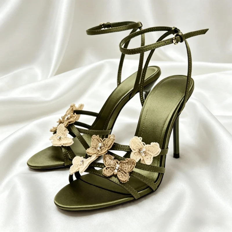 Novely Butterfly Pattern Detail Heeled Sandals Women Sexy Open Toe Ankle Strap Summer Heels Luxury Party Designer Bridal Shoes