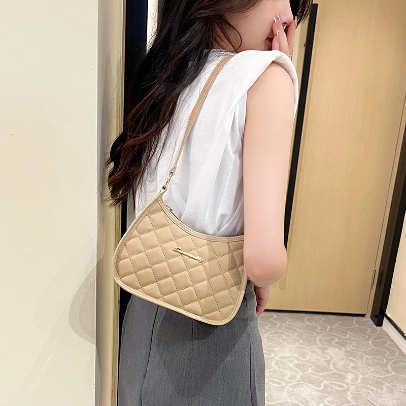 Lingge Shoulder Bags for Women\'s Underarm Bag Solid Color Handbag PU Leather Fashion Designer Versatile Retro Crossbody Bag