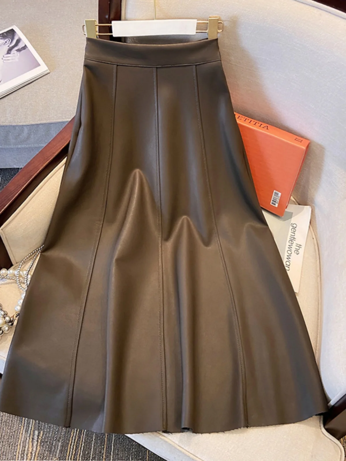 

French MIDI Skirt PU Leather A-Line Dr Mid-Length Street Sle Pure Color Waist Design Summer Collection