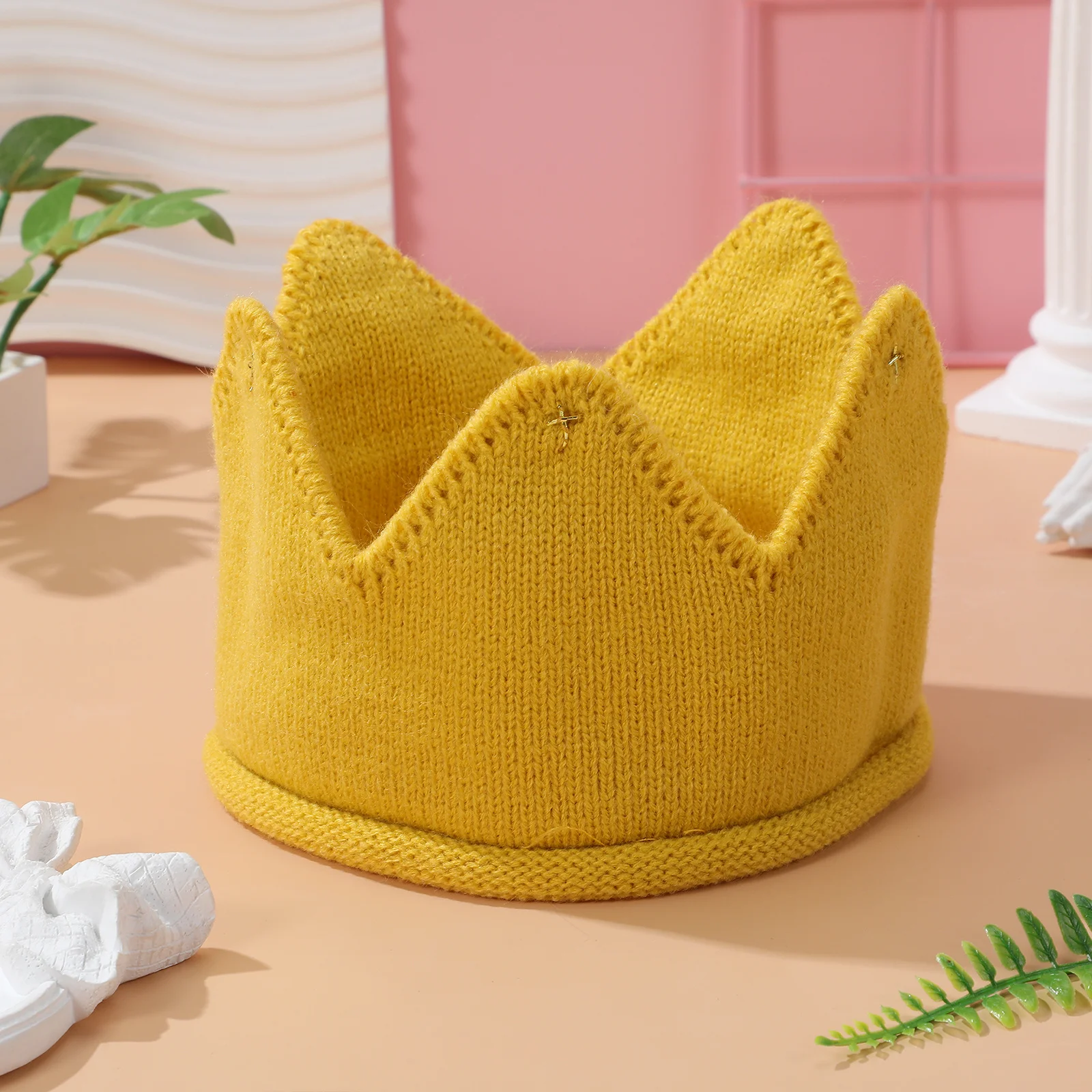 

Вязаная шапка для малышей, мягкая теплая шапка с короной, стильная праздничная шапка, зимний подарок для малышей, девочек и мальчиков, вязаная шапка с короной