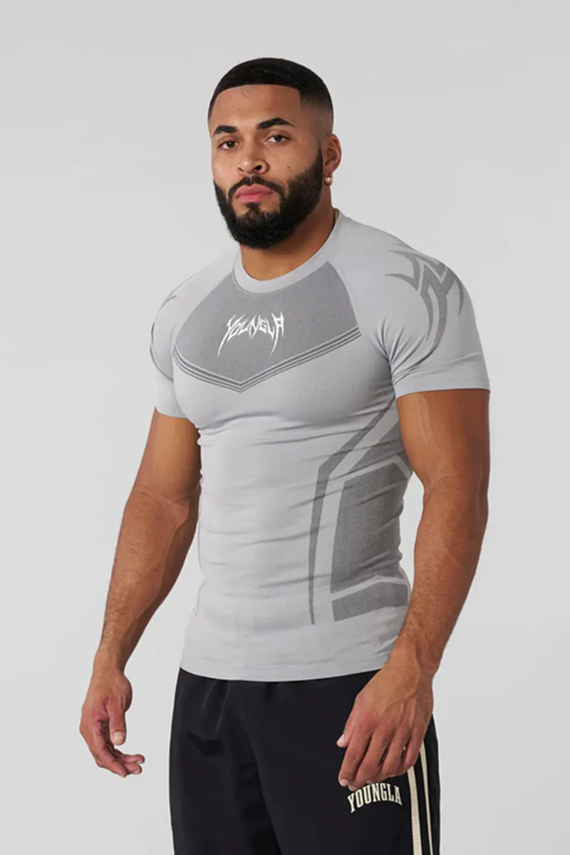 Compressie-T-shirt voor heren met korte mouwen, tribal print, workout tops, ademend, sneldrogend, atletische basislaag voor gymtraining, bodyb