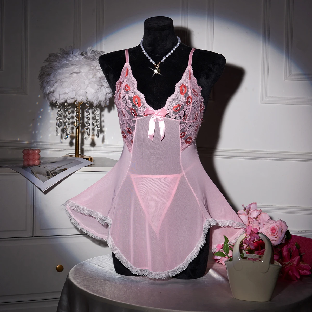 

Комплект пижамы с подвязками: осенняя ультратонкая кружевная ночная сорочка и стринги, женское сексуальное белье, соблазнительное ночное платье, удобная одежда для сна