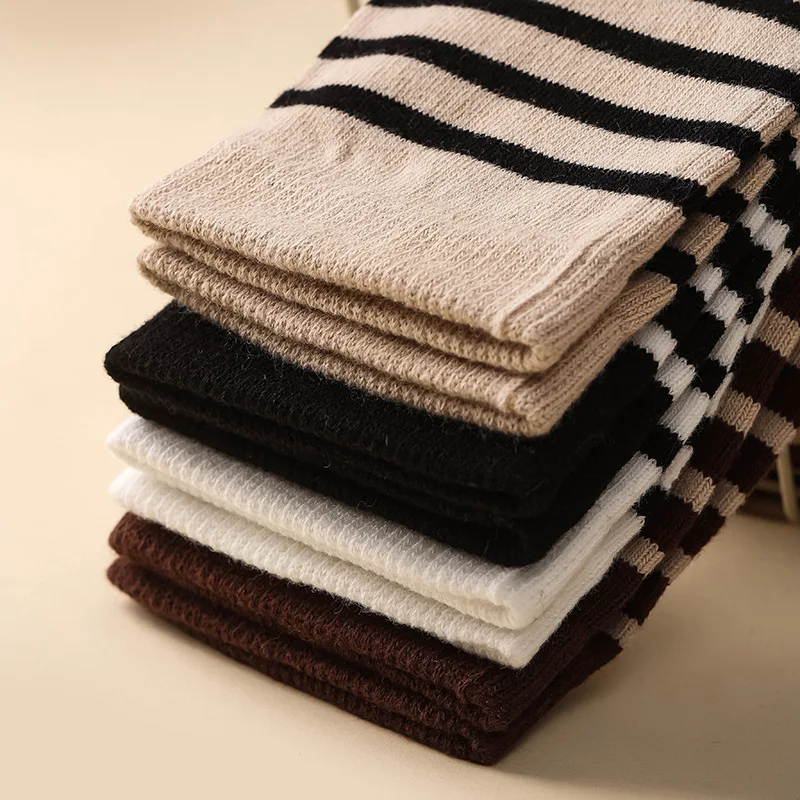 2025 New 5 Fingers Socks for Women Ladies Girls Cotton Sweat Absorbing Warm Sock Harajuku Fashion Striped Crew Socks with Toes