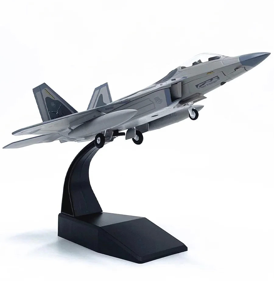 1: 100 AM US F-22 stealth fighter model 01#  Half alloy collection model