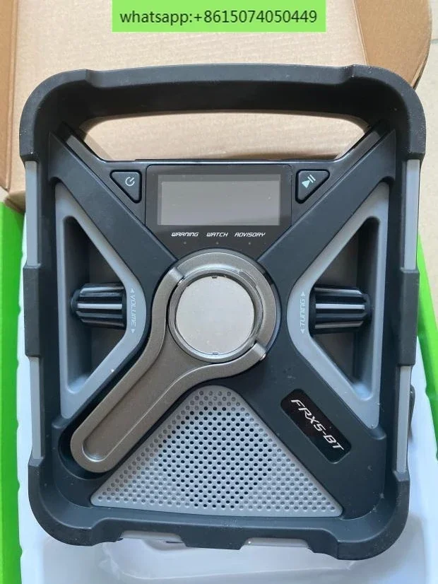 

FRX5BT solar hand crank power generation charging multi-function Bluetooth radio appearance defects