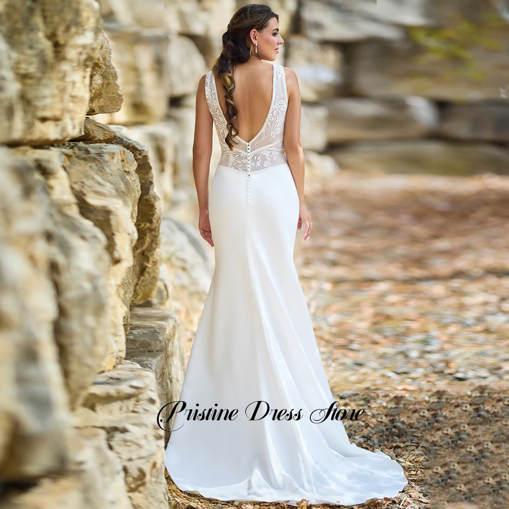 New Arrivals Jersey Mermaid Wedding Dress with Lace Appliques V-Neck Customized Sleeveless Button Back Civil Bridal Gowns
