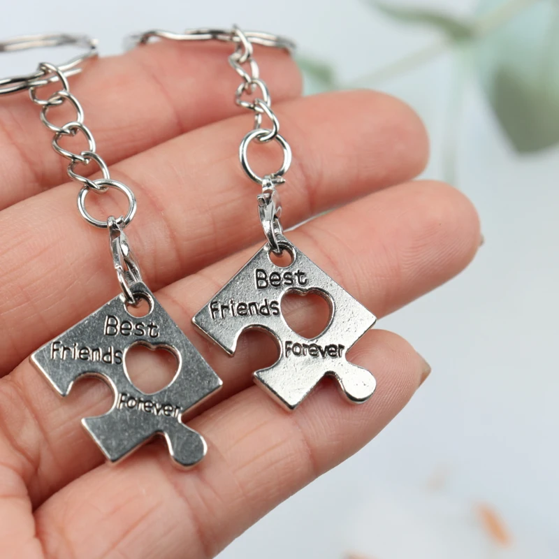 2Set   ‘’Always the best friend‘’Engraved Puzzle Keychain  A gift of friendship is suitable as a birthday present for a friend