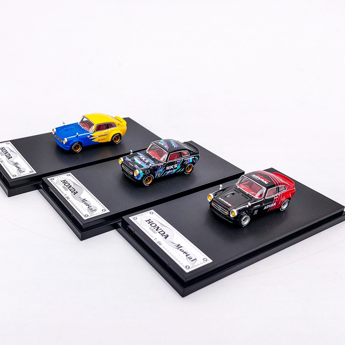 

Mortal 1:64 S800 HKS Gulf wide-body simulation alloy model