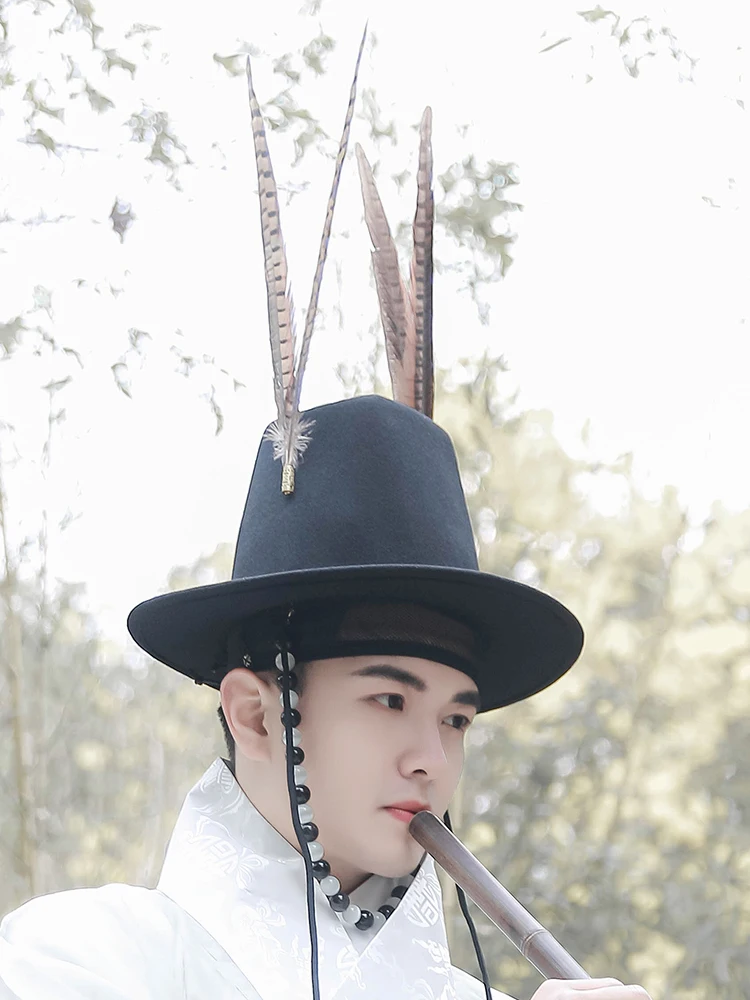 Chapeau de la dynastie Ming Chapeau Hanfu Chapeau haut-de-forme avec perles et sans plumes